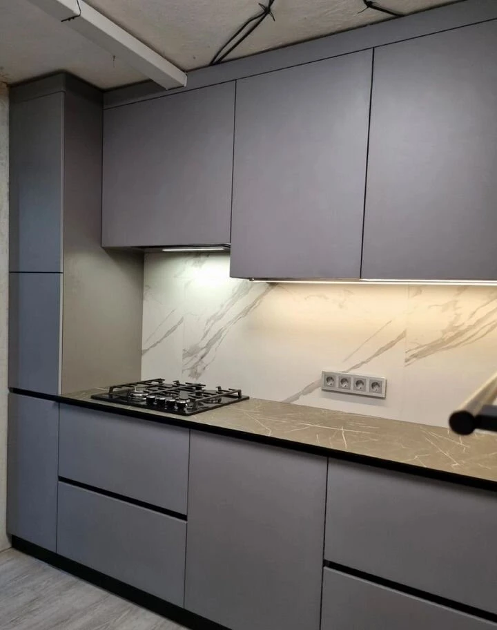 Кухни, кухонные гарнитуры на заказ